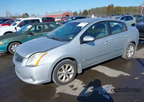 2011 Nissan Sentra 2.0Sl z USA, uszkodzony, nr VIN 3N1AB6AP4BL610361